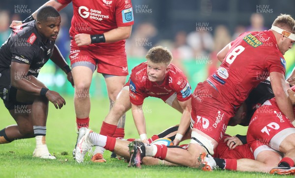 170525 - Hollywoodbets Sharks v Scarlets - United Rugby Championship - Archie Hughes of the Scarlets 