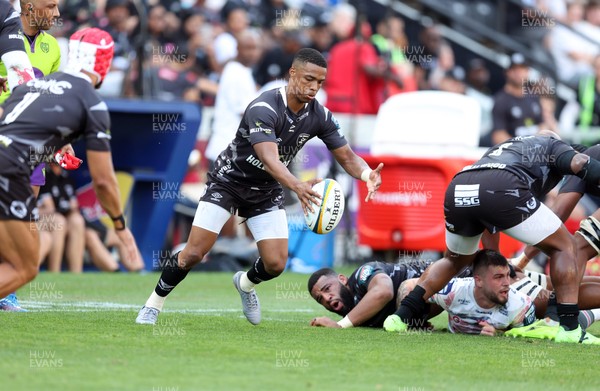 251025 - Hollywoodbets Sharks v Scarlets - United Rugby Championship - Grant Williams of the Hollywoodbets Sharks 