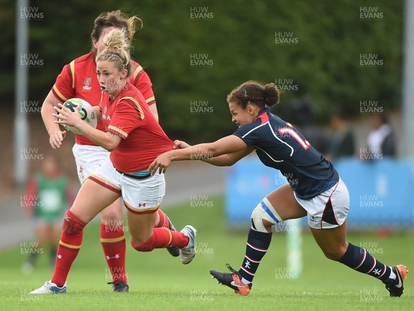 Hong Kong v Wales - 2017 Women's Rugby World Cup Pool A - Elinor Snowsill of Wales is tackled by Natasha Olson-Thorne of Hong Kong