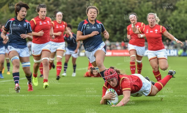 Hong Kong v Wales - 2017 Women's Rugby World Cup Pool A - Carys Phillips of Wales scores a try against Hong Kong
