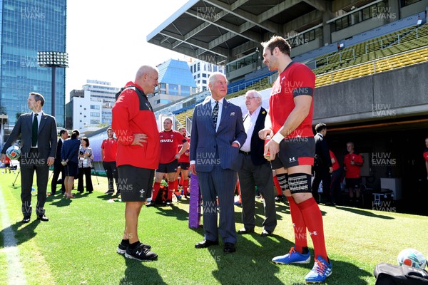 231019 - Wales Rugby Training - HRH Prince of Wales meets Warren Gatland and Alun Wyn Jones during Wales training