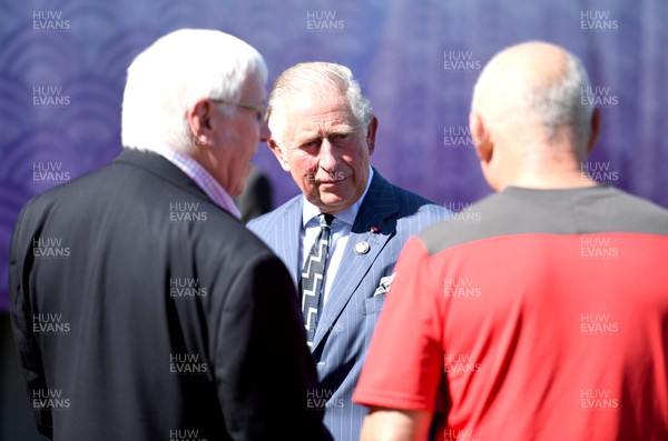 231019 - Wales Rugby Training - HRH Prince of Wales meets Dennis Gethin and Alan Phillips during Wales training