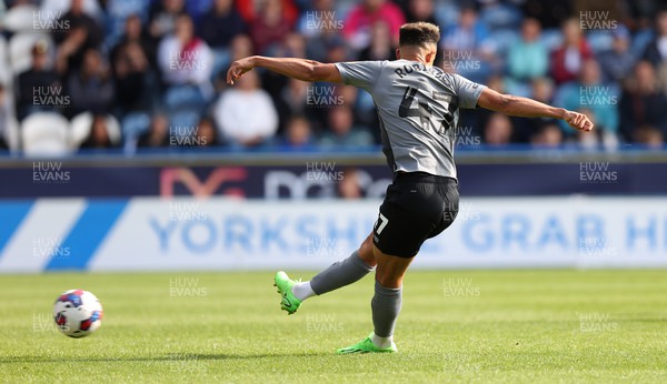 170922 - Huddersfield Town v Cardiff City - Sky Bet Championship - Callum Robinson of Cardiff takes a penalty in the 1st half