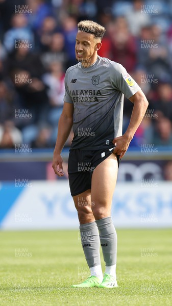 170922 - Huddersfield Town v Cardiff City - Sky Bet Championship - Callum Robinson of Cardiff reacts to having a penalty in the 1st half saved by Huddersfield goalie Lee Nicholls