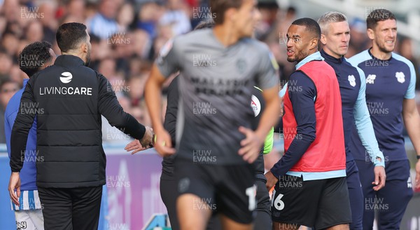 170922 - Huddersfield Town v Cardiff City - Sky Bet Championship - Huddersfield Town caretaker manager Narcis Pelach argues with Curtis Nelson of Cardiff