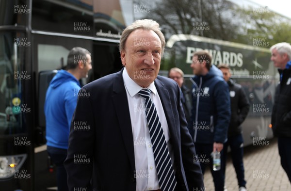 280418 - Hull City v Cardiff City - SkyBet Championship - Cardiff Manager Neil Warnock arrives at the ground