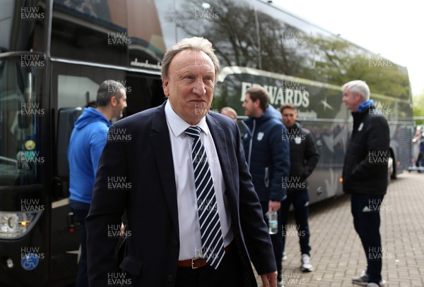 280418 - Hull City v Cardiff City - SkyBet Championship - Cardiff Manager Neil Warnock arrives at the ground