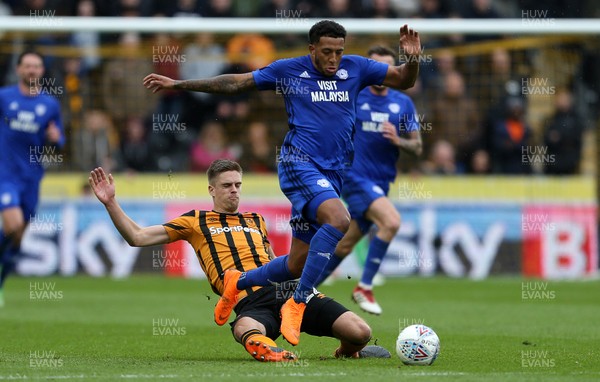 280418 - Hull City v Cardiff City - SkyBet Championship - Nathaniel Mendez-Laing of Cardiff City is tackled by Markus Henriksen of Hull