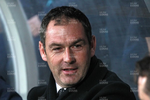 070117 - Hull City v Swansea City, The Emirates FA Cup Third Round - Swansea City Manager Paul Clement by Huw Evans Agency