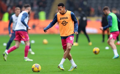 100224 - Hull City v Swansea City - Sky Bet Championship - Ronald of Swansea warm up