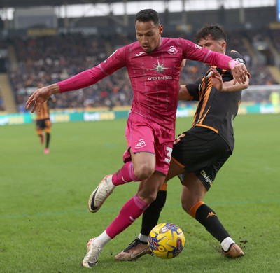 100224 - Hull City v Swansea City - Sky Bet Championship - Ronald of Swansea and Ryan Giles of Hull City