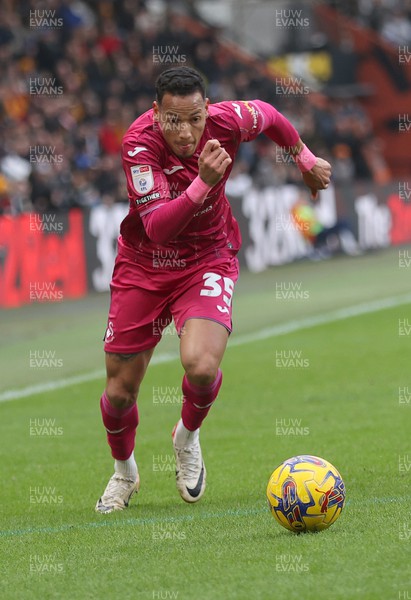 100224 - Hull City v Swansea City - Sky Bet Championship - Ronald of Swansea