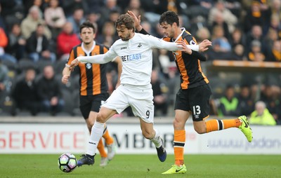 Hull City v Swansea City 110317