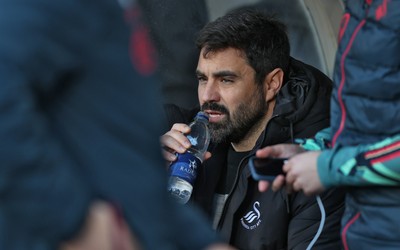 240126 - Hull City v Swansea City - Sky Bet Championship - Swansea manager Vitor Matos before the match in the dugout
