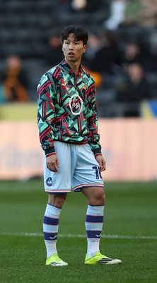 240126 - Hull City v Swansea City - Sky Bet Championship - Eom Ji-sung of Swansea