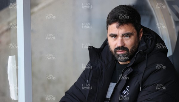 240126 - Hull City v Swansea City - Sky Bet Championship - Swansea manager Vitor Matos before the match in the dugout