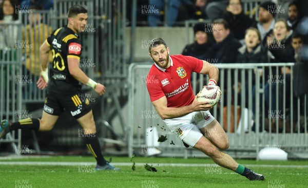 270617 - Hurricanes v British & Irish Lions - Tommy Seymour of British & Irish Lions scores his second try