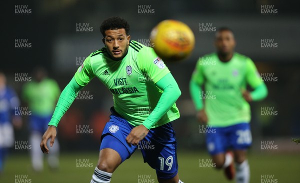 210218 - Ipswich Town v Cardiff City, Sky Bet Championship - Nathaniel Mendez Laing of Cardiff City chases the ball