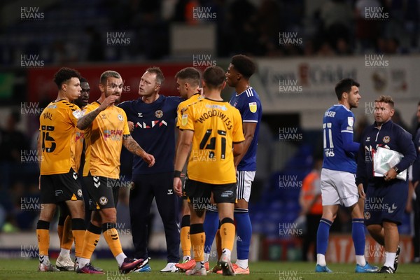 100821 - Ipswich Town v Newport County - Carabao Cup - Manager of Newport County, Michael Flynn celebrates with his players at full time