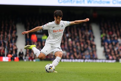 280226 - Ipswich Town v Swansea City - Sky Bet Championship - Eom Ji-Sung of Swansea City 