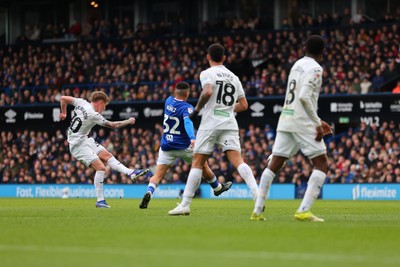 280226 - Ipswich Town v Swansea City - Sky Bet Championship - Liam Cullen of Swansea City shooting with Gustavo Nunes of Swansea City and Marcelino Nunez of Ipswich Town 