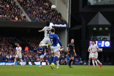 280226 - Ipswich Town v Swansea City - Sky Bet Championship - Eom Ji-Sung of Swansea City challenging with Leif Davis of Ipswich Town 