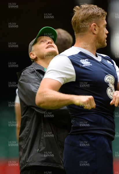 070815 - Ireland Rugby Training -Joe Schmidt looks to the roof during training