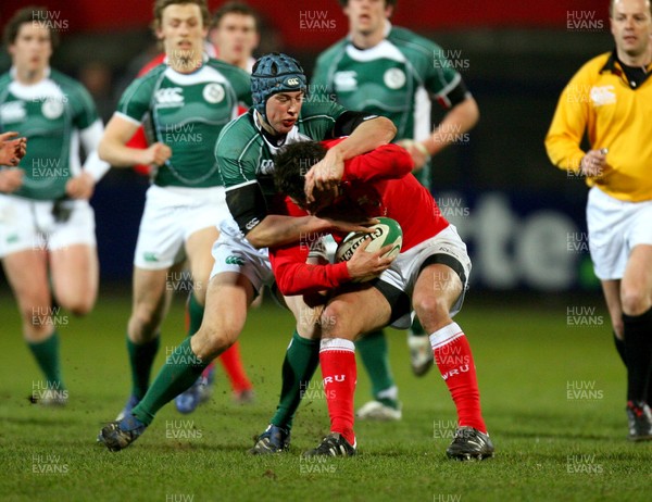 26.03.08 - Ireland v Wales - Under 18 Six Nations 2008 - Ireland's Noel Reid tackles Rhys Downes of Wales 