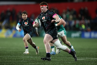 070326 - Ireland U20s v Wales U20s - U20s Six Nations Championship - Yestyn Cook of Wales makes a break