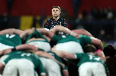070326 - Ireland U20s v Wales U20s - U20s Six Nations Championship - Tom Bowen of Wales 