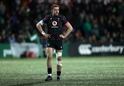 070326 - Ireland U20s v Wales U20s - U20s Six Nations Championship - Bailey Cutts of Wales 