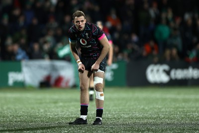 070326 - Ireland U20s v Wales U20s - U20s Six Nations Championship - Bailey Cutts of Wales 