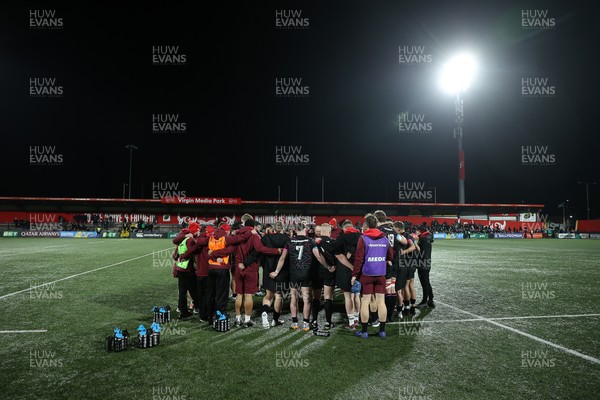 070326 - Ireland U20s v Wales U20s - U20s Six Nations Championship - Wales team huddle at full time