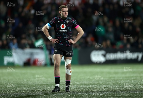 070326 - Ireland U20s v Wales U20s - U20s Six Nations Championship - Bailey Cutts of Wales 