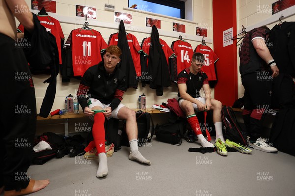 230224 - Ireland U20s v Wales U20s - U20s 6 Nations Championship - Wales in the dressing room in the changing rooms before the game