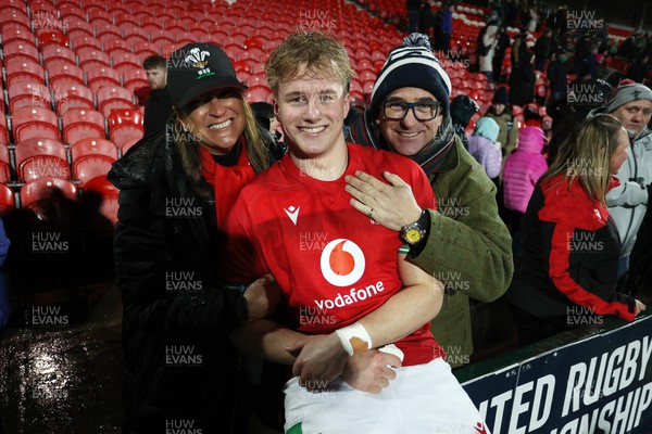 230224 - Ireland U20s v Wales U20s - U20s 6 Nations Championship - Will Plessis of Wales with family at full time