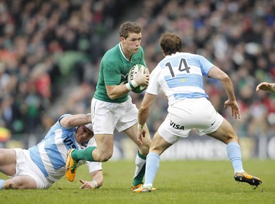 241112 Ireland v Argentina - Autumn Internationals 2012 - Graig Gilroy of Ireland is tackled by Marcos Ayerza and Gonzalo Camacho of Argentina 