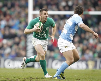 241112 Ireland v Argentina - Autumn Internationals 2012 - Tommy Bowe of Ireland launches an attack 