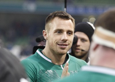 241112 Ireland v Argentina - Autumn Internationals 2012 - Ireland's Tommy Bowe shows looks happy after an Ireland win 