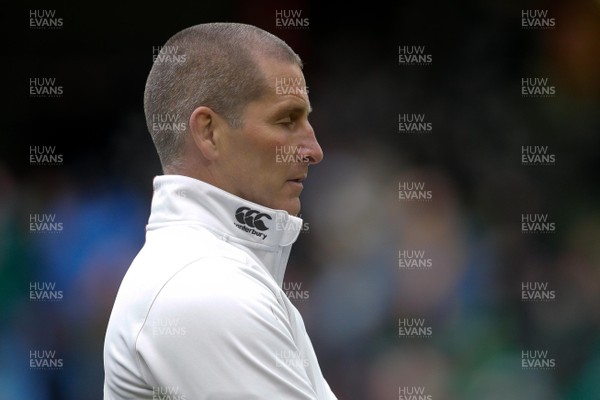 010315 - Ireland v England - RBS 6 Nations - The head coach of England Stuart Lancaster during the warm up