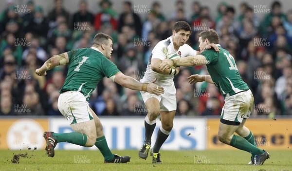 19.03.11 -  Ireland v England - RBS Six Nations 2011 - England's Ben Youngs tackled by Ireland's Cian Healy and Gordon D'Arcy.  