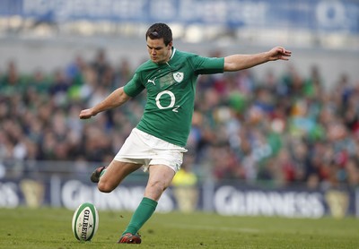 250212 Ireland v Italy - RBS Six Nations - Jonathan Sexton converts the third Irish try