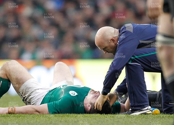 241113 - Guinness Series - Ireland v New Zealand  Cian Healy of Ireland receives attention (c) Huw Evans Agency