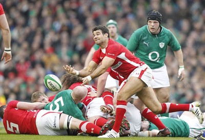 05.02.12 - Ireland v Wales - RBS Six Nations.Wales' Mike Phillips feeds the ball from the ruck.