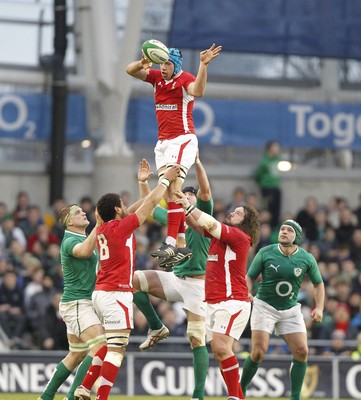 05.02.12 - Ireland v Wales - RBS Six Nations.Wales' Justin Tipuric claims the lineout ball.