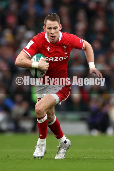 050222 - Ireland v Wales - Guinness Six Nations Championship - Liam Williams of Wales