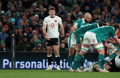 060326 - Ireland v Wales - Guinness Six Nations Championship - Louie Hennessey of Wales on his debut