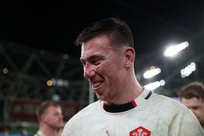 060326 - Ireland v Wales - Guinness Six Nations Championship - Adam Beard of Wales 