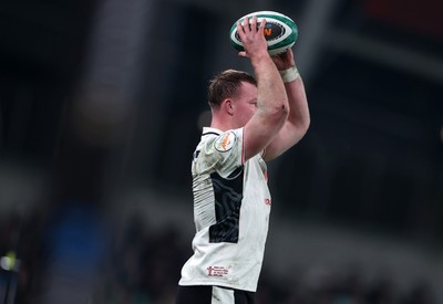 060326 - Ireland v Wales - Guinness Six Nations Championship - Dewi Lake of Wales 