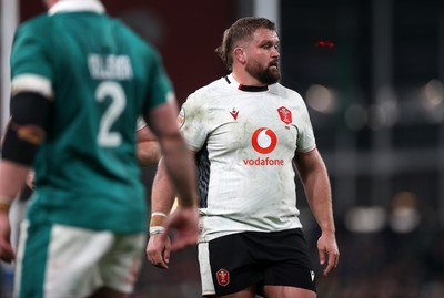 060326 - Ireland v Wales - Guinness Six Nations Championship - Tomas Francis of Wales 